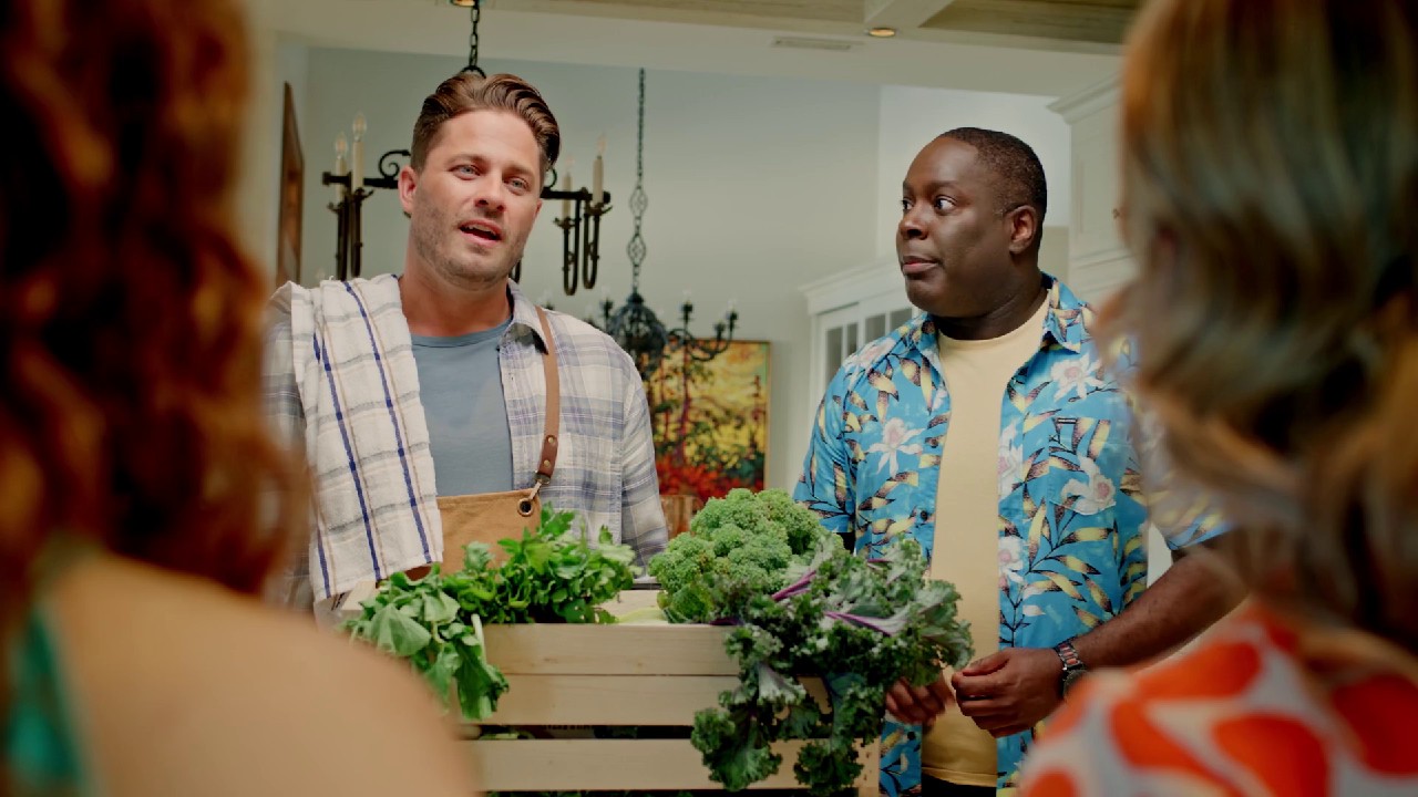Two Chefs and a Wedding Cake (2023) WEBRip Hin + Eng + Tam + Tel 1080p AVC AAC 2.0 ESub.mkv.0000